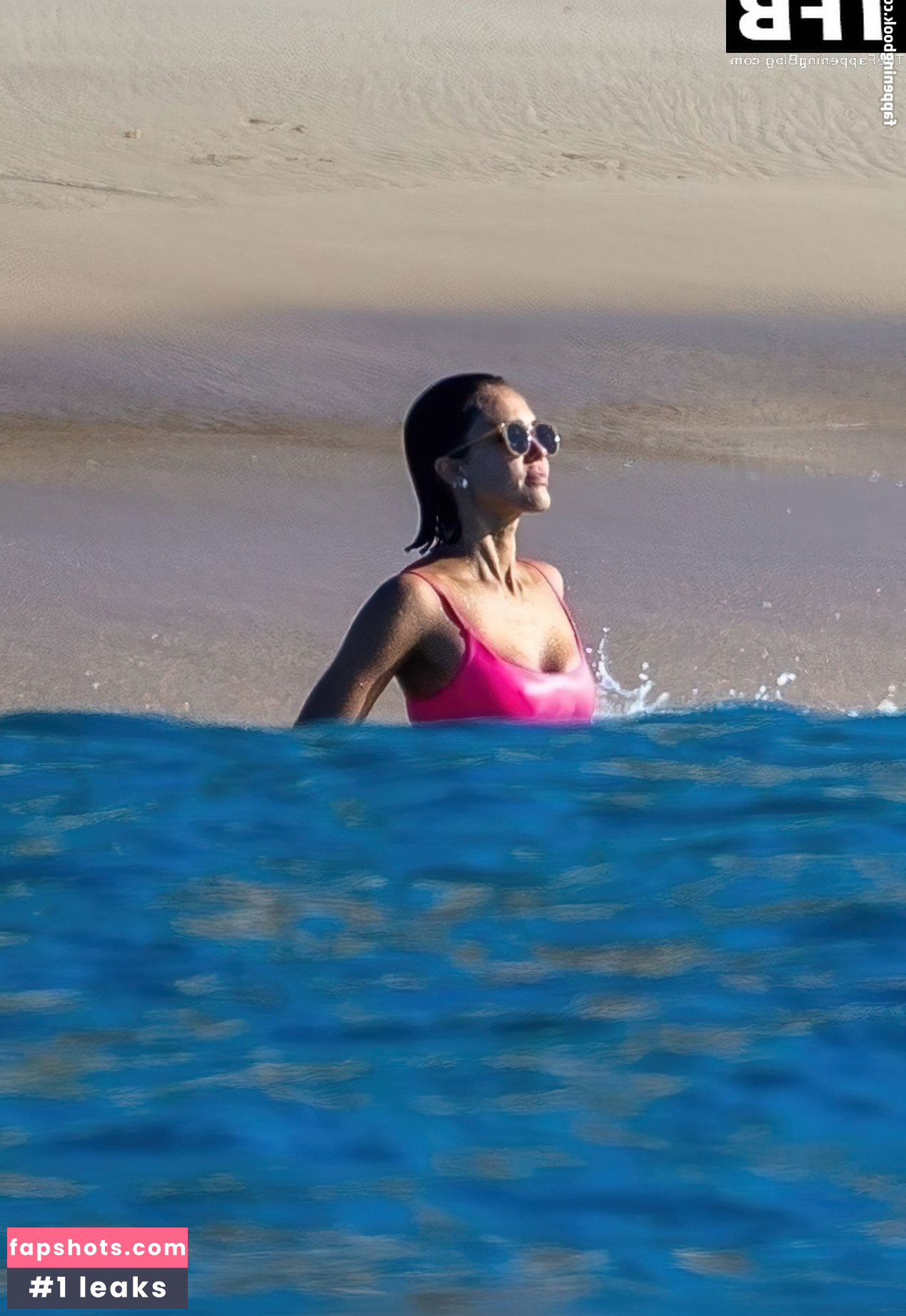 Jessica Alba gallery photo #1729