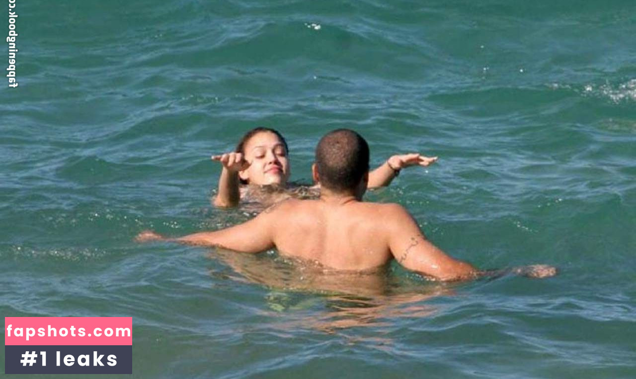 Jessica Alba gallery photo #1910