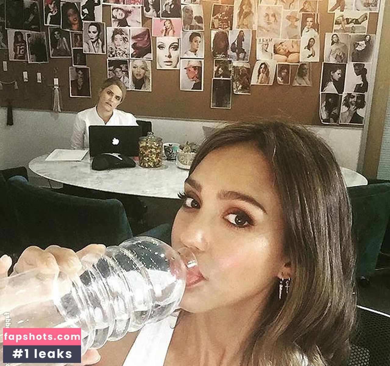 Jessica Alba gallery photo #1913