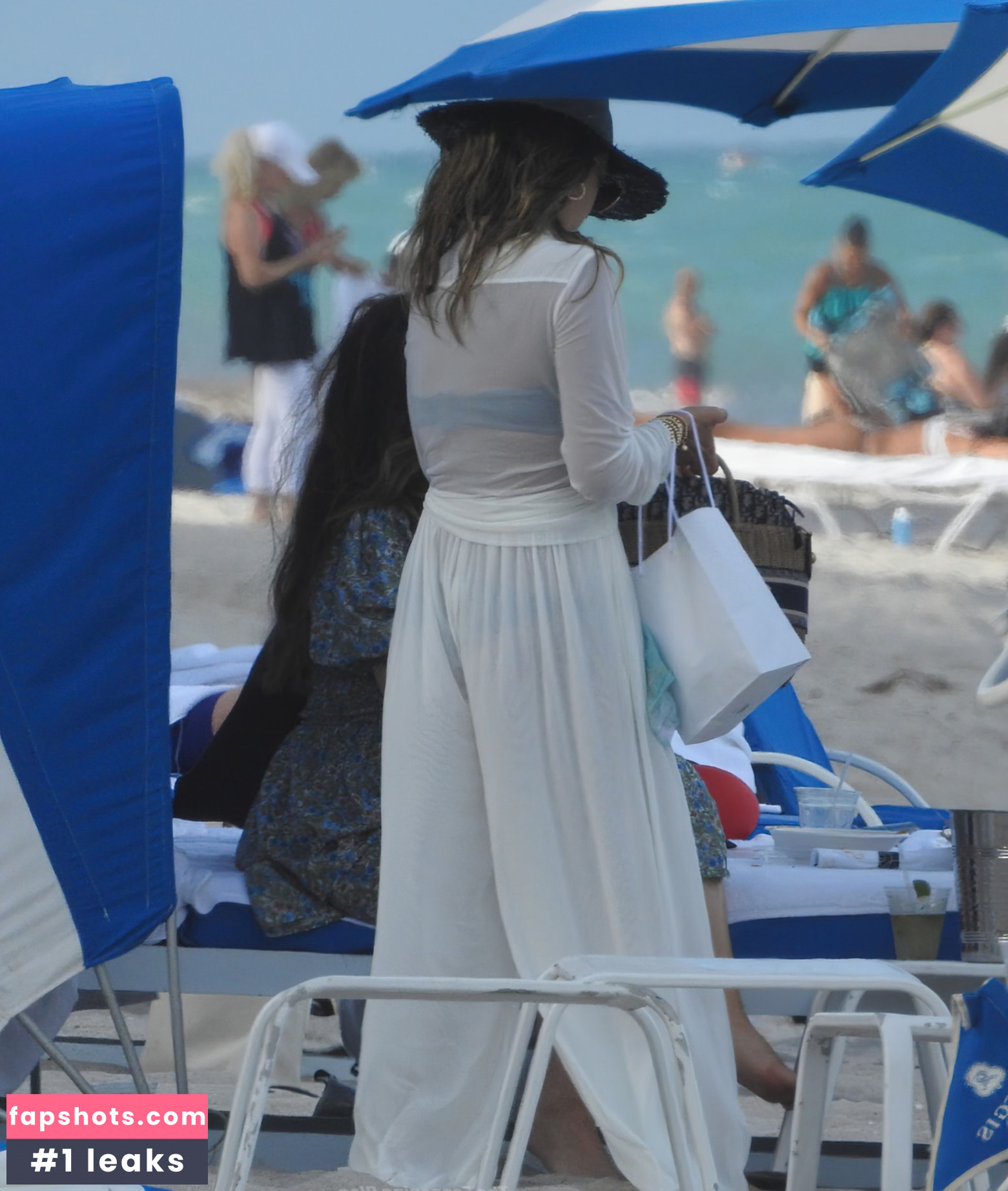 Jessica Alba gallery photo #1990