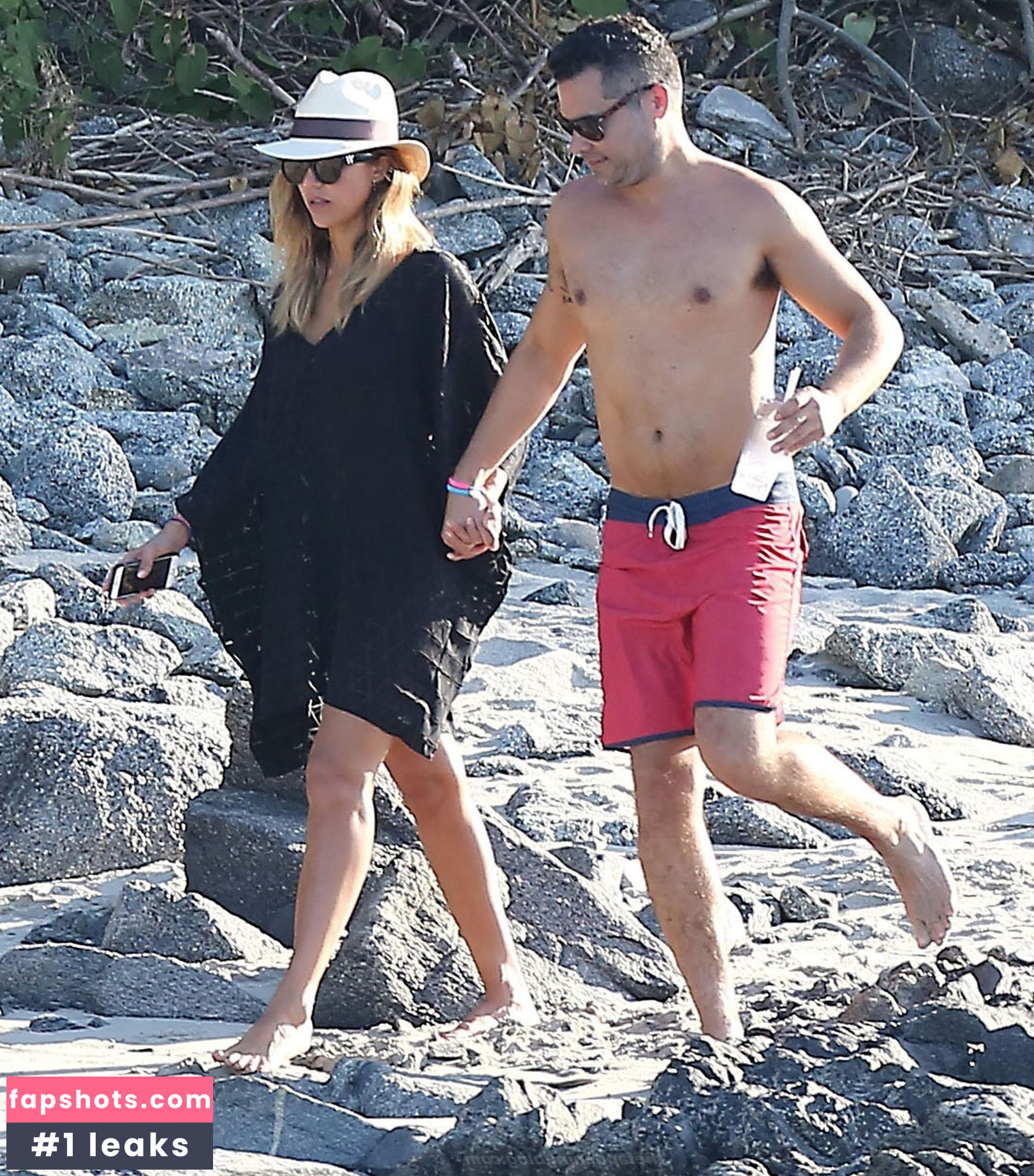 Jessica Alba gallery photo #2060