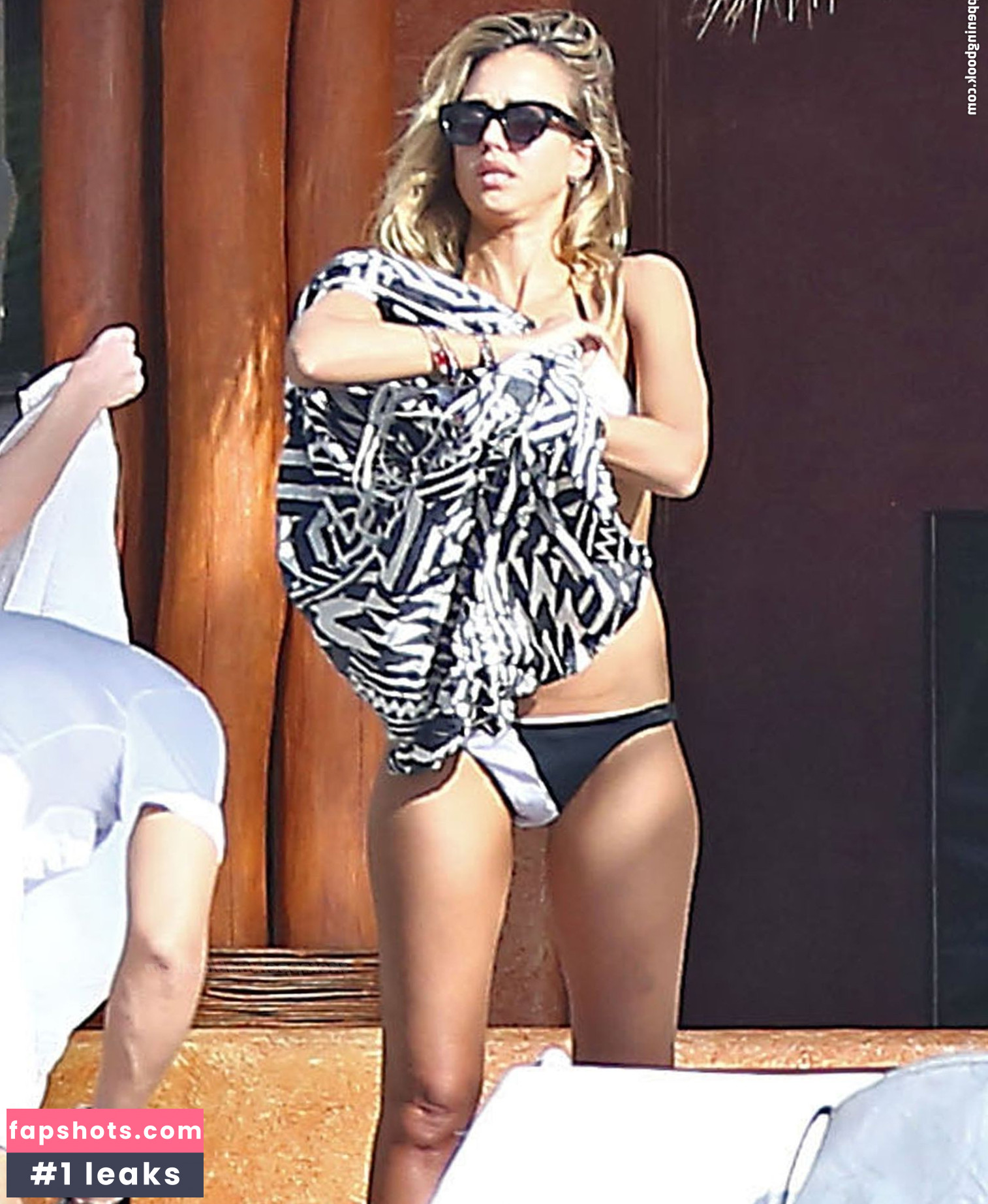 Jessica Alba gallery photo #2080