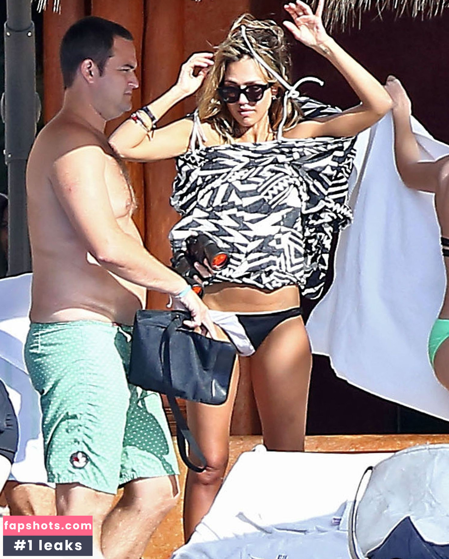 Jessica Alba gallery photo #2081