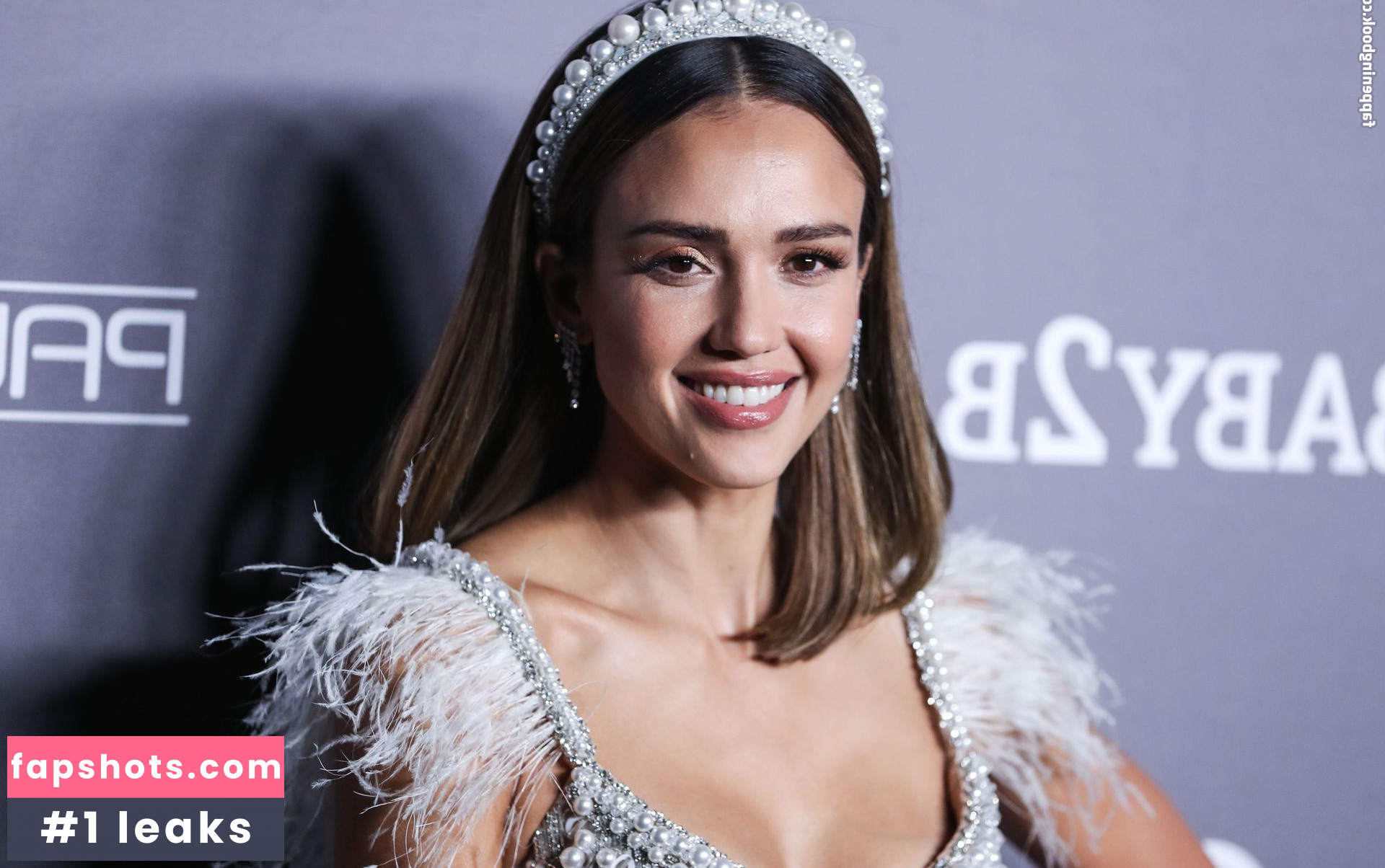 Jessica Alba gallery photo #2258