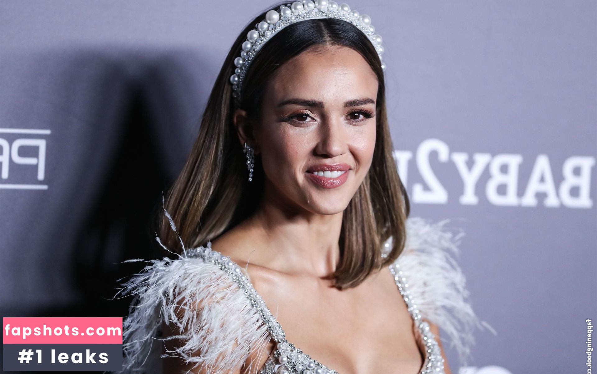 Jessica Alba gallery photo #2259