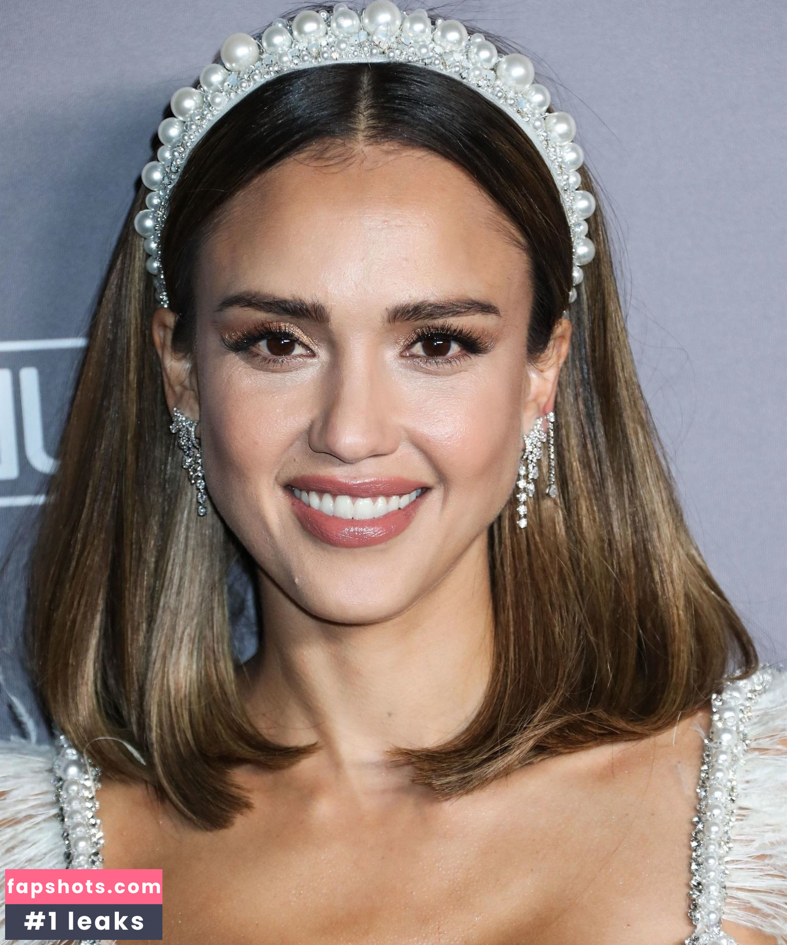 Jessica Alba gallery photo #2300