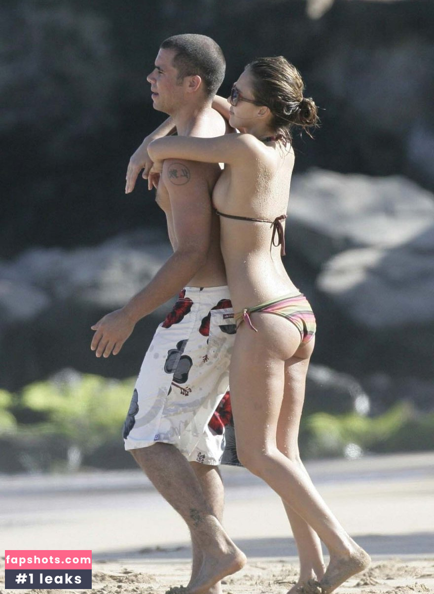 Jessica Alba gallery photo #2692