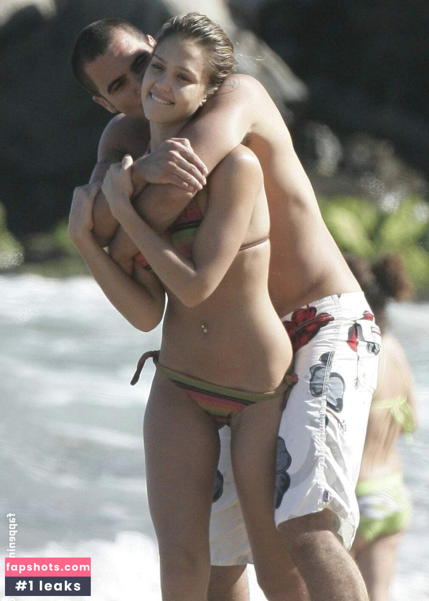 Jessica Alba gallery photo #2697