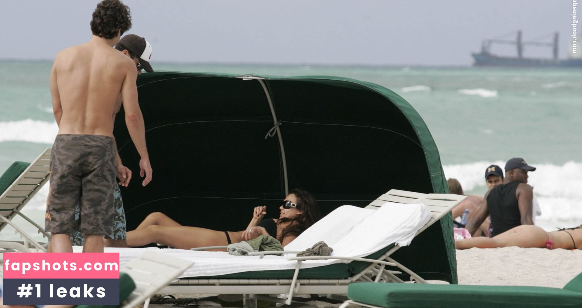 Jessica Alba Filtración Desnuda OnlyFans Foto #2861 - Fapshots