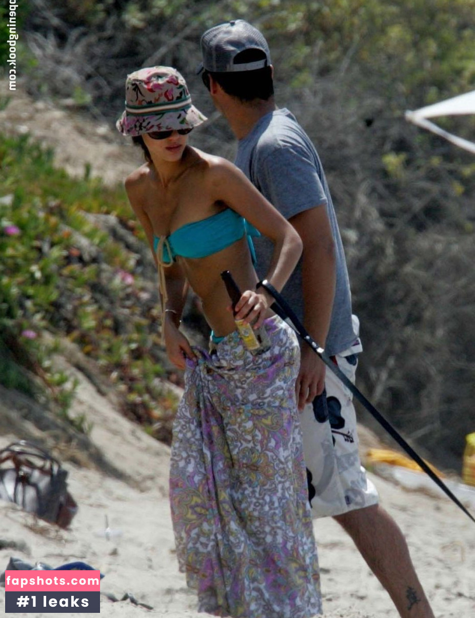 Jessica Alba gallery photo #2898