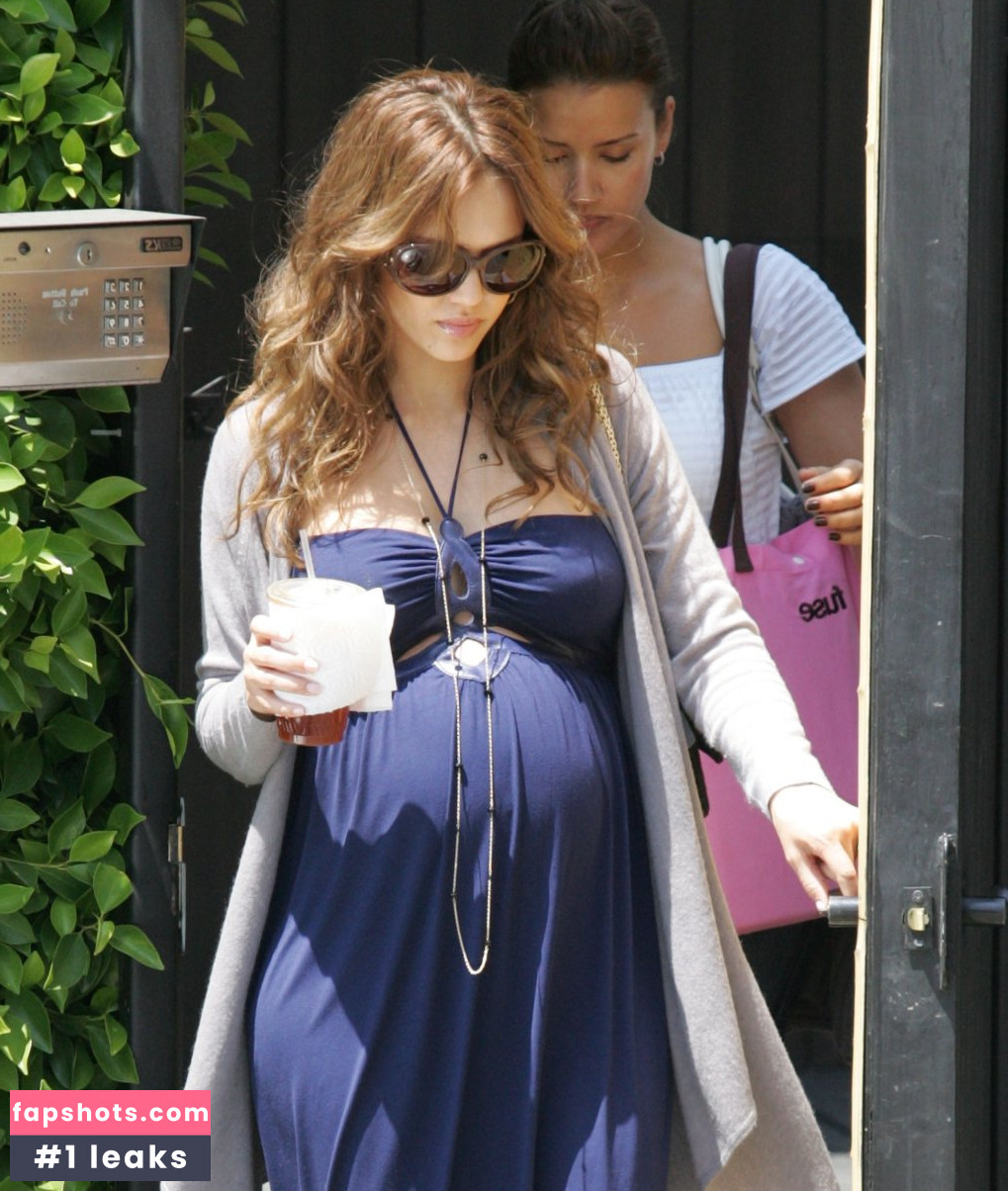 Jessica Alba gallery photo #2947