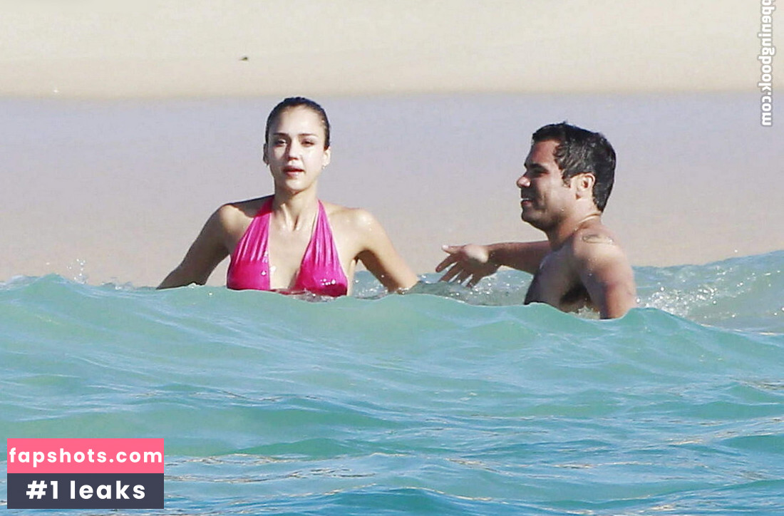 Jessica Alba gallery photo #300