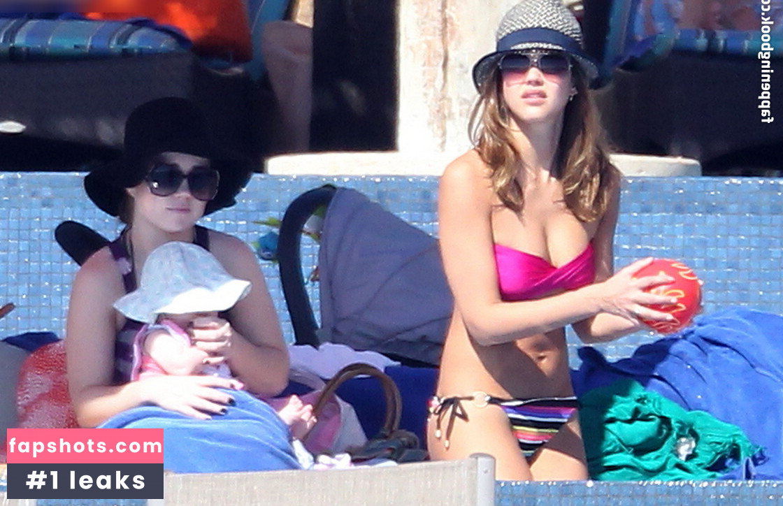 Jessica Alba gallery photo #302