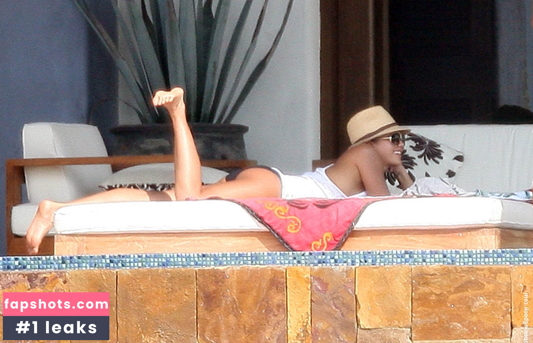 Jessica Alba Filtración Desnuda OnlyFans Foto #3131 - Fapshots