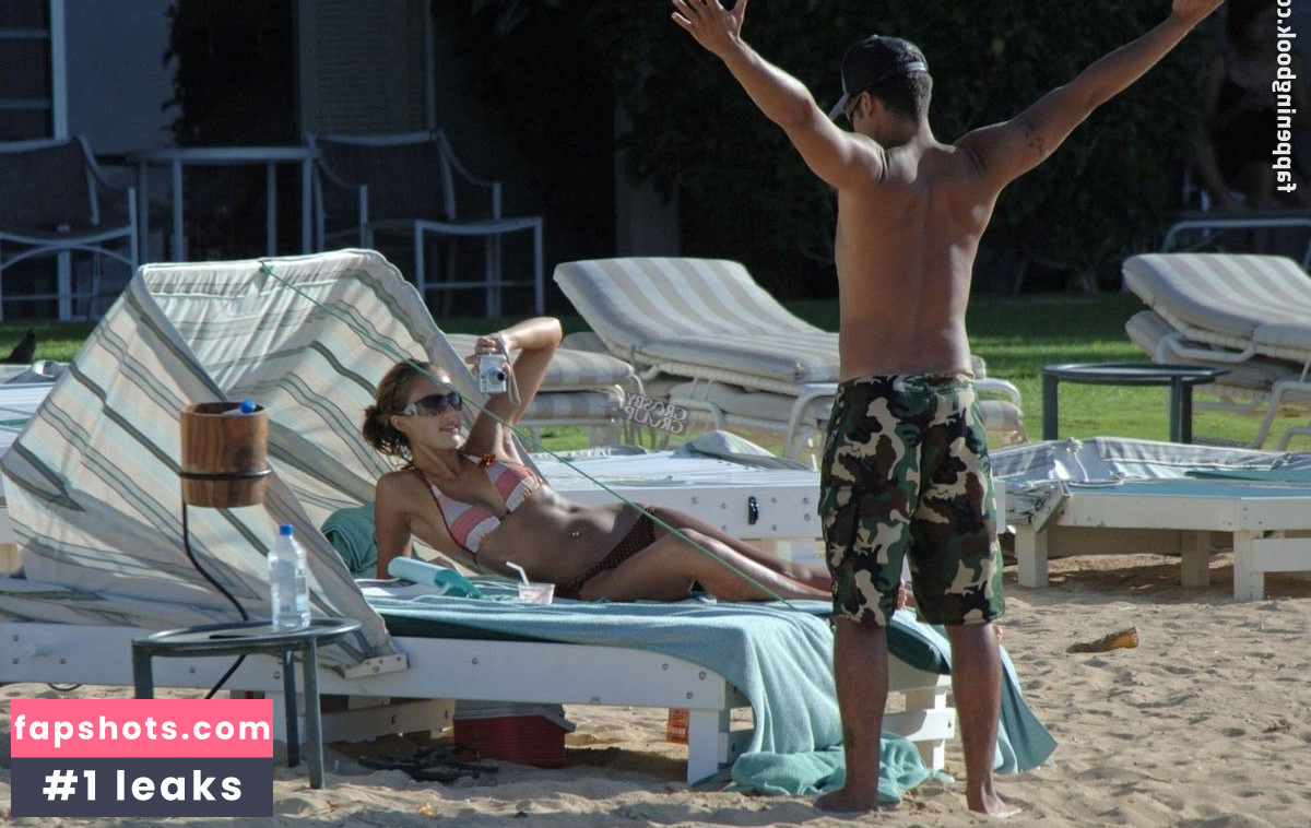 Jessica Alba gallery photo #3241