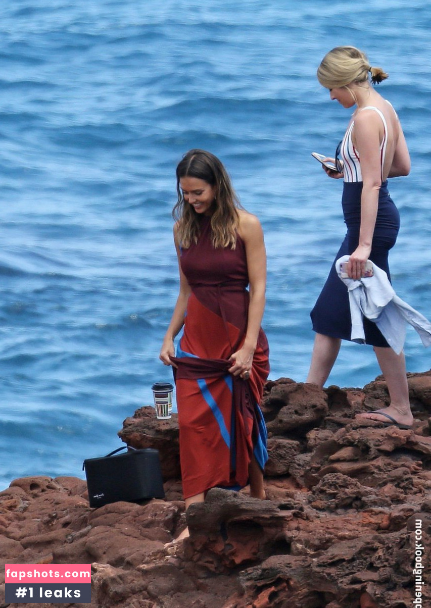 Jessica Alba gallery photo #3467