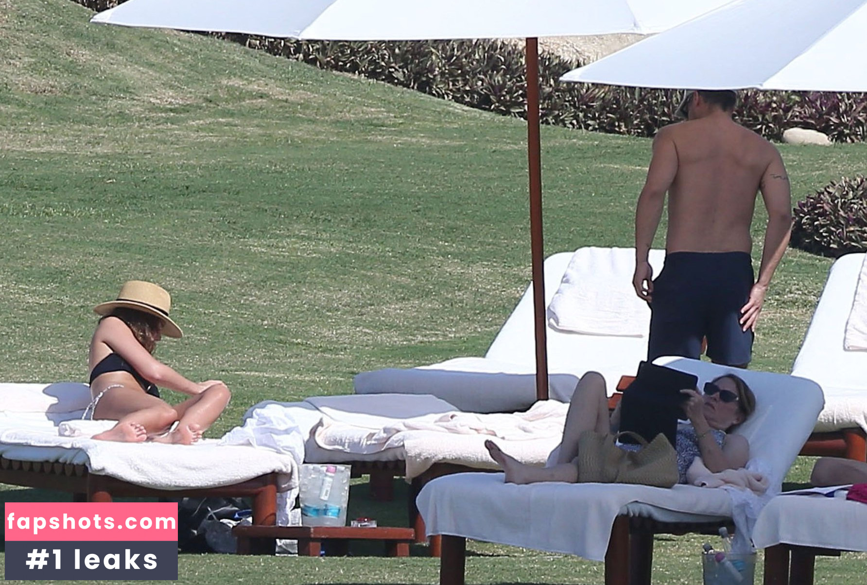 Jessica Alba gallery photo #3626