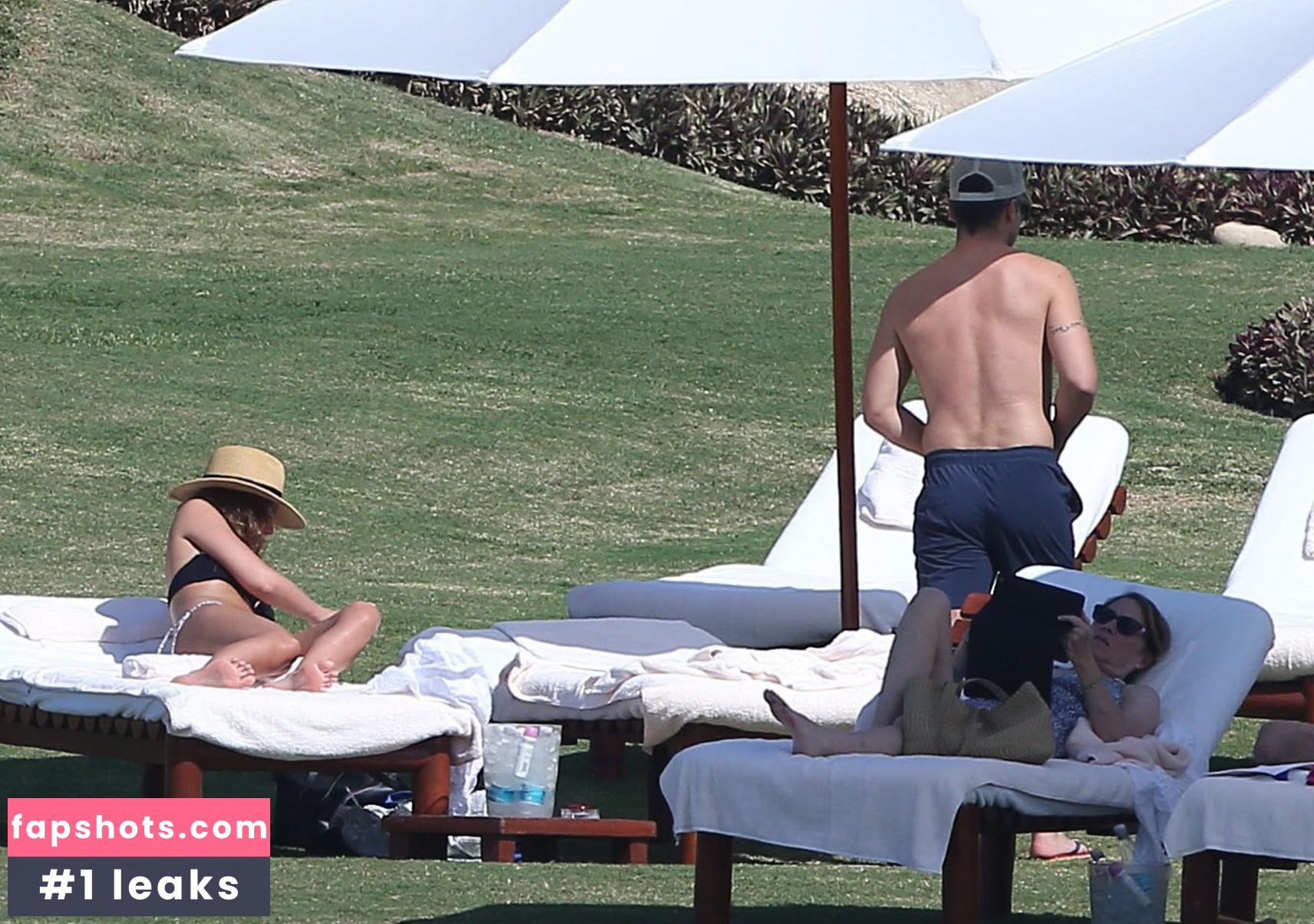 Jessica Alba gallery photo #3627