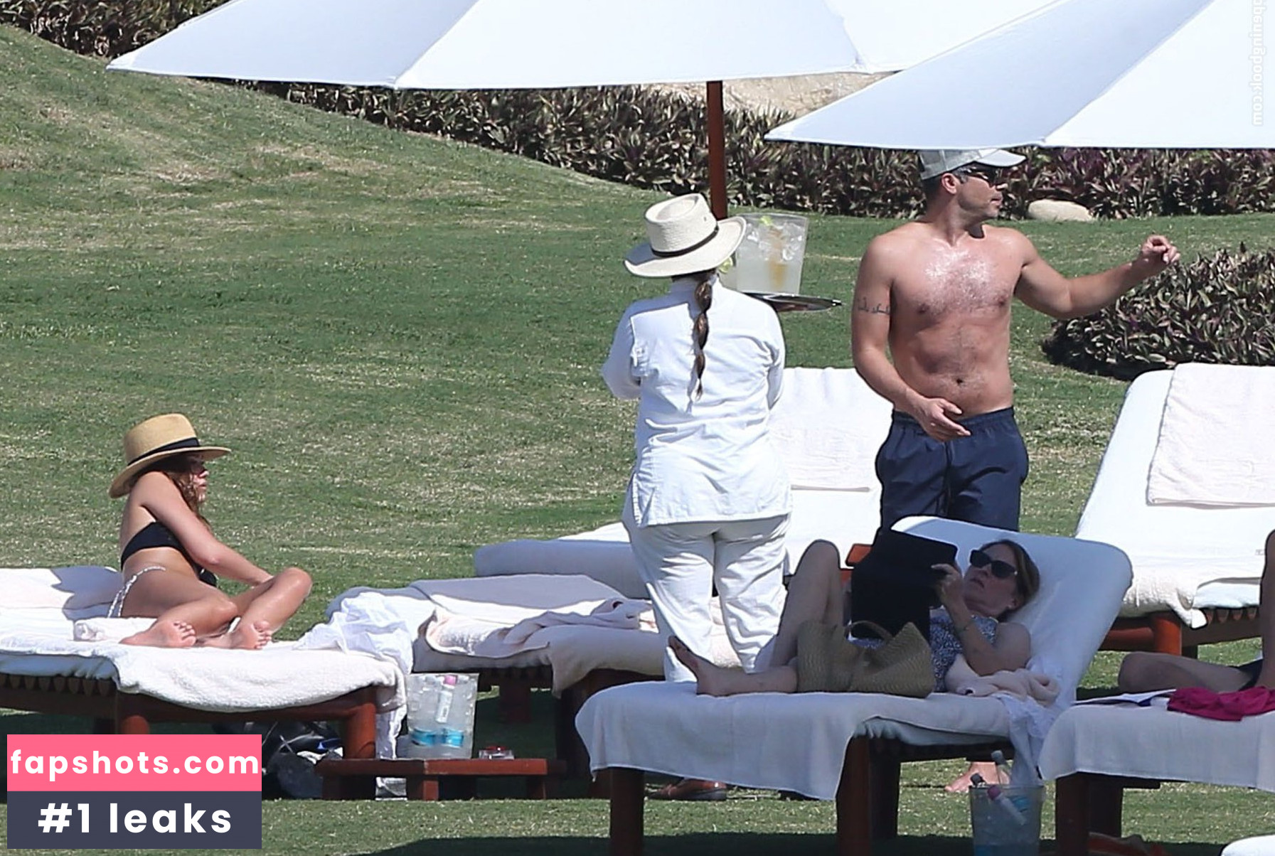 Jessica Alba gallery photo #3631