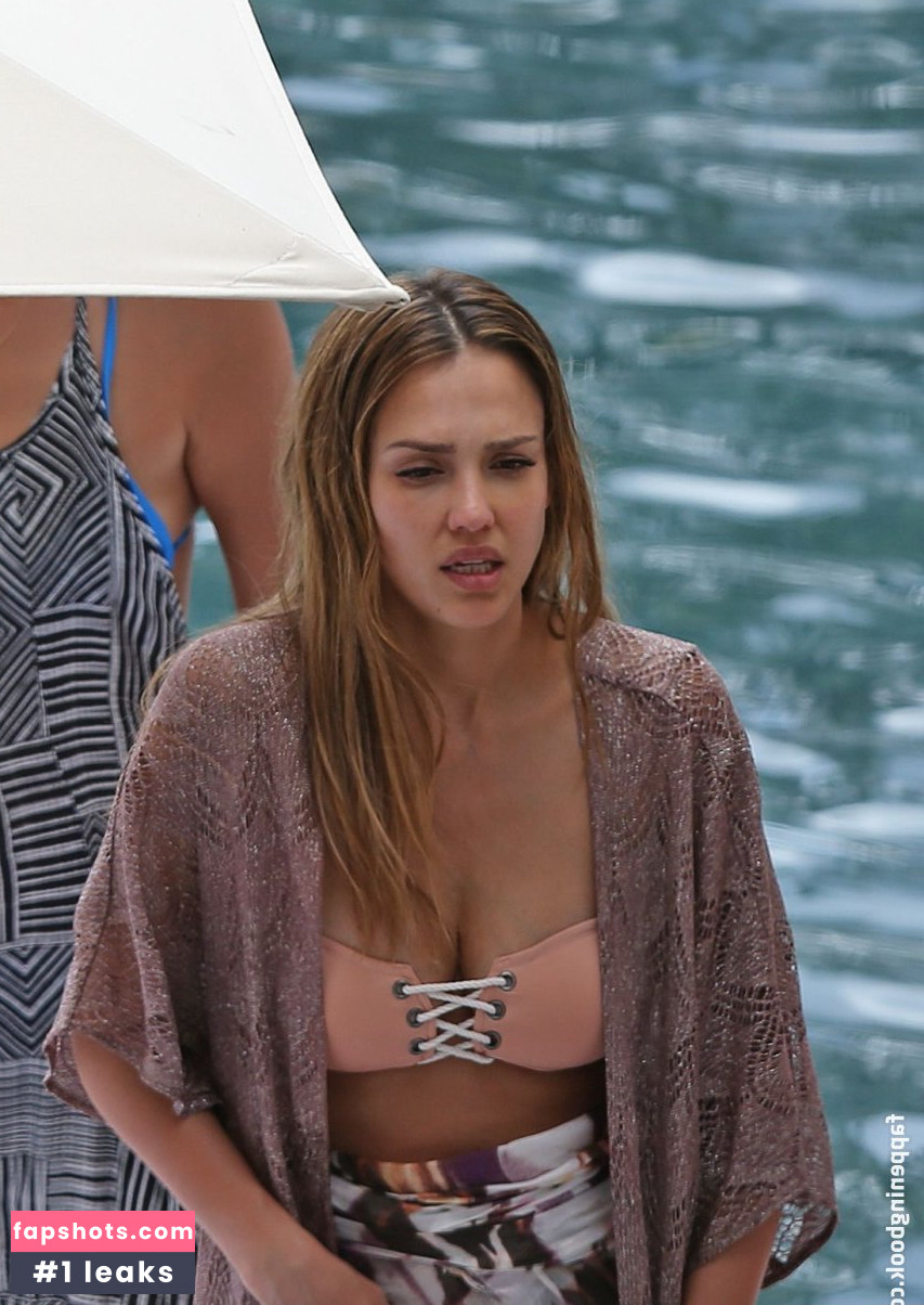 Jessica Alba gallery photo #3655