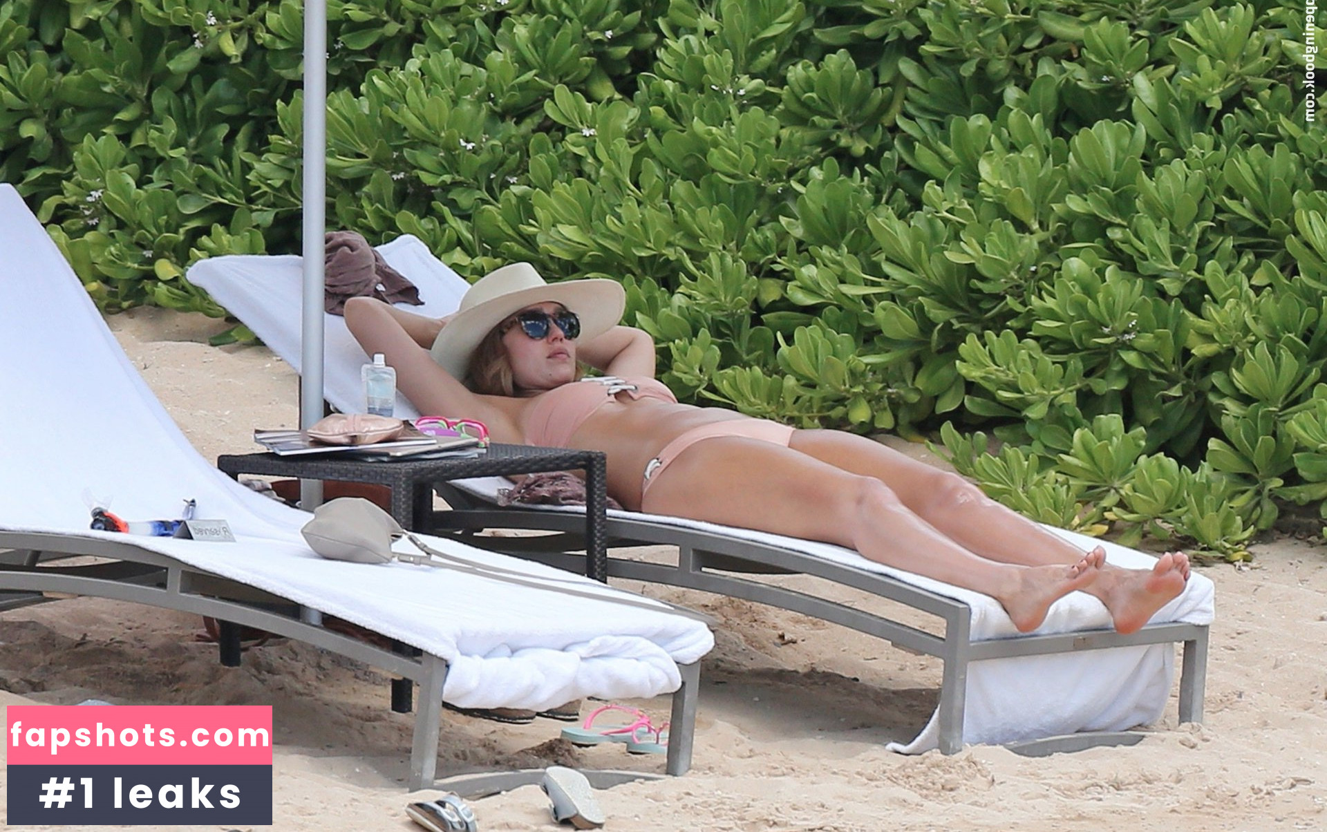 Jessica Alba gallery photo #3661