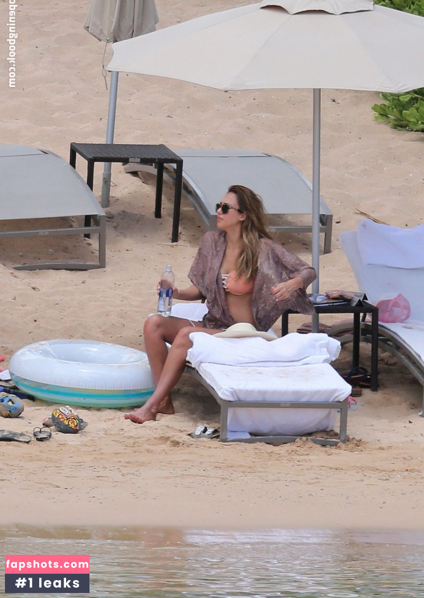 Jessica Alba gallery photo #3675