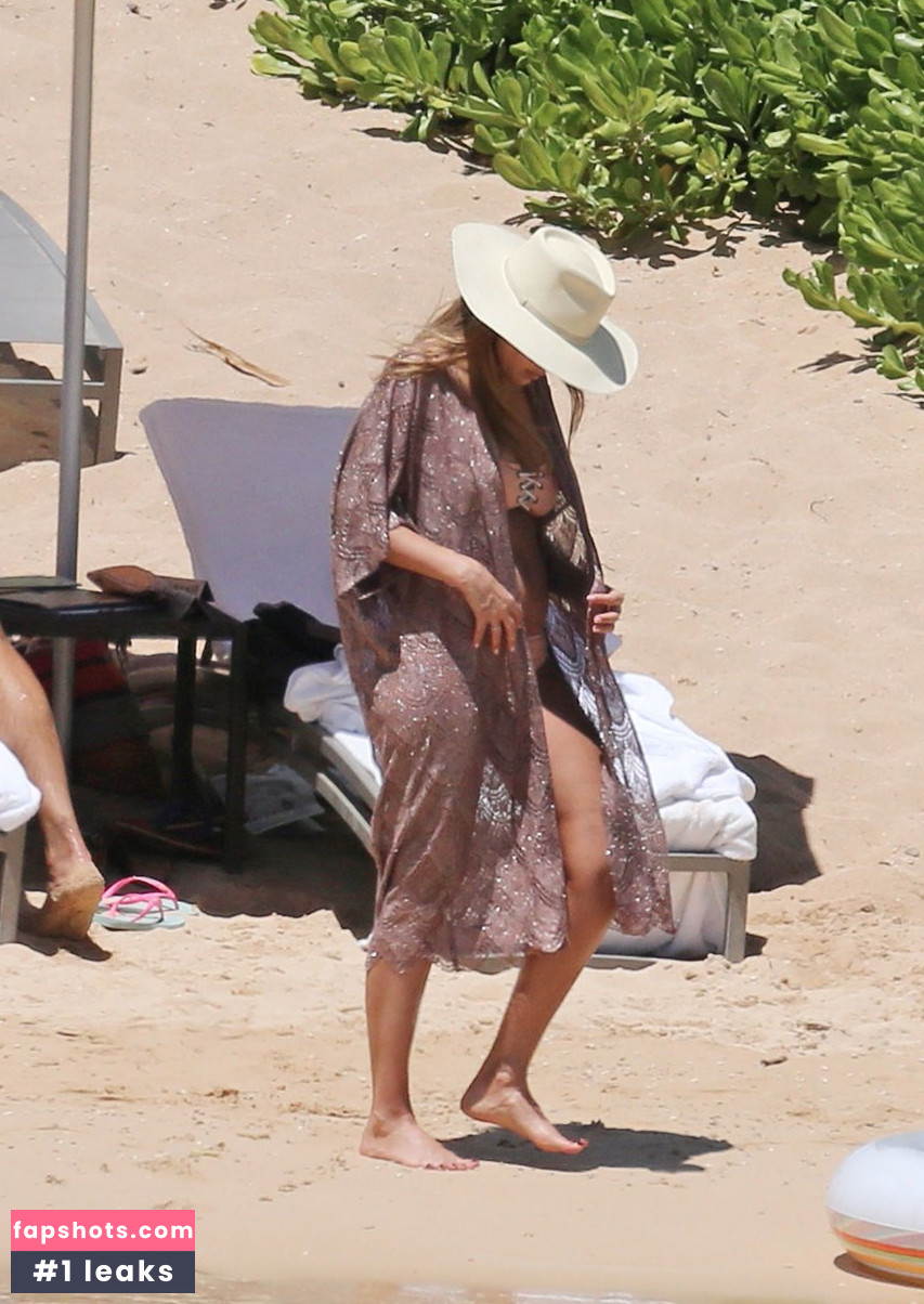 Jessica Alba gallery photo #3680