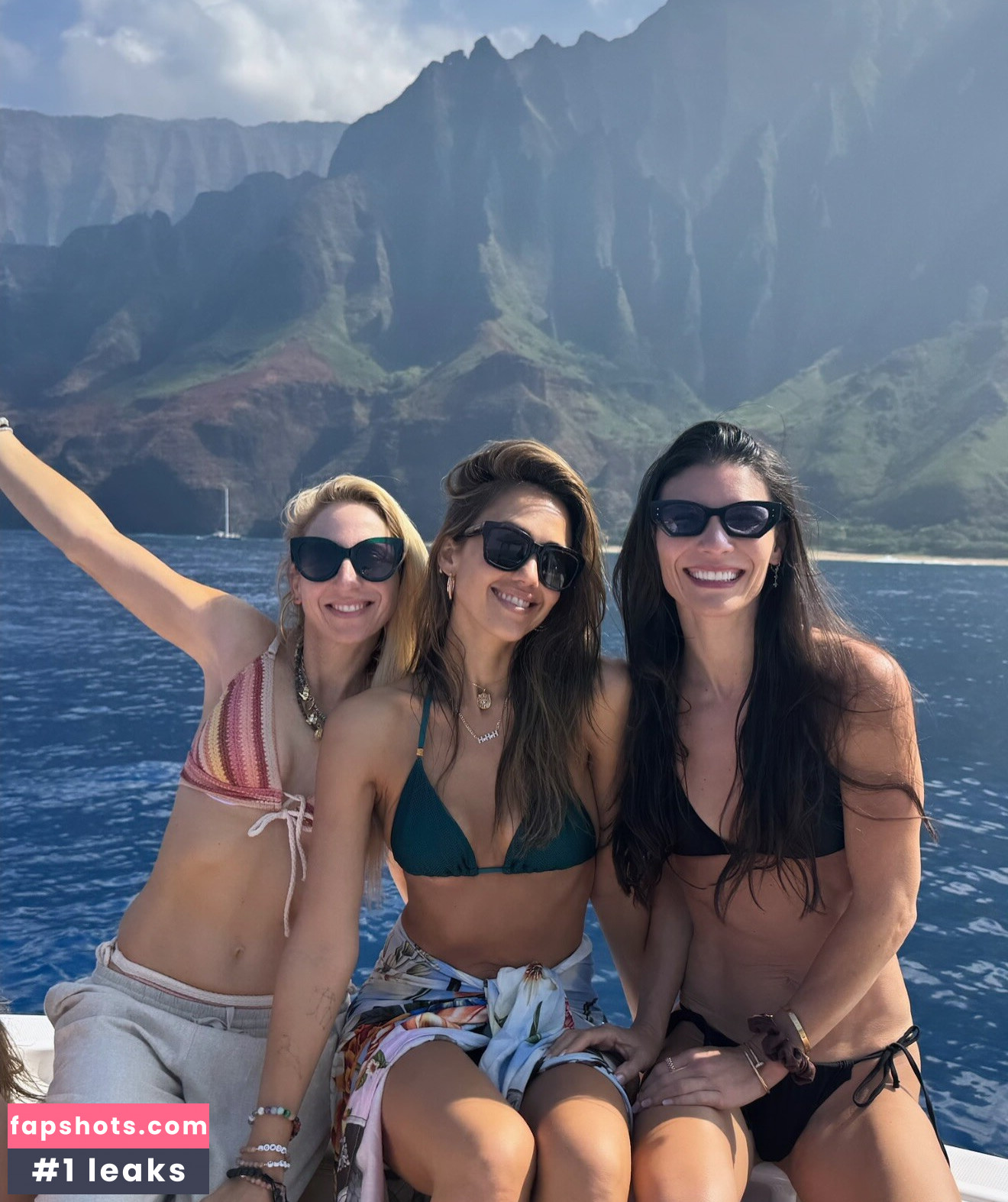 Jessica Alba gallery photo #80