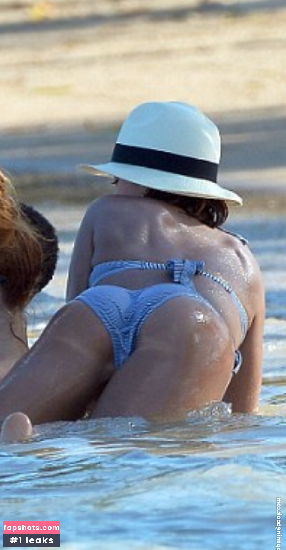 Jessica Alba gallery photo #904