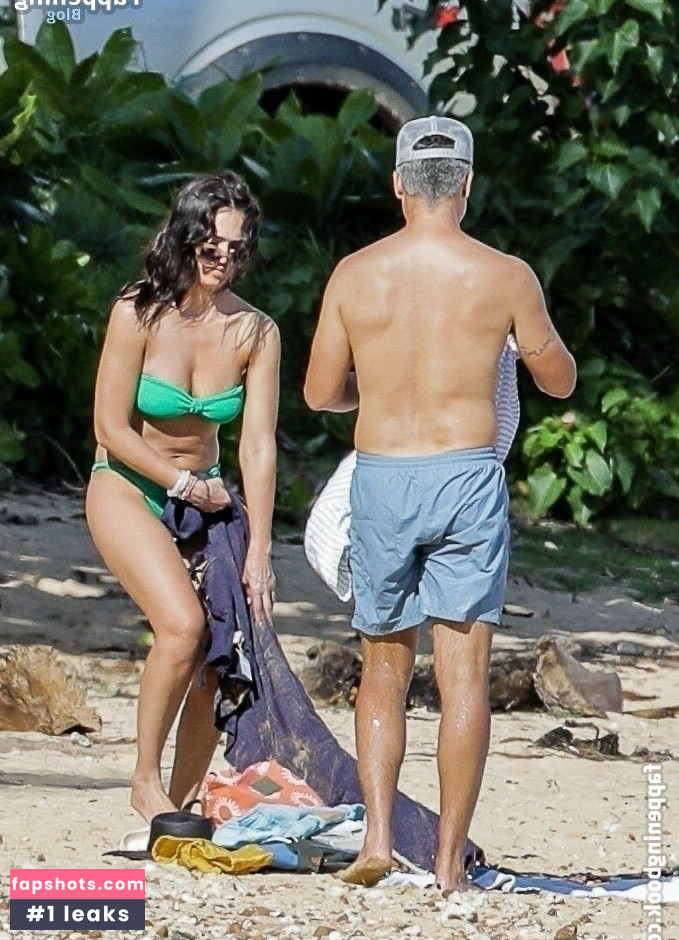 Jessica Alba gallery photo #937