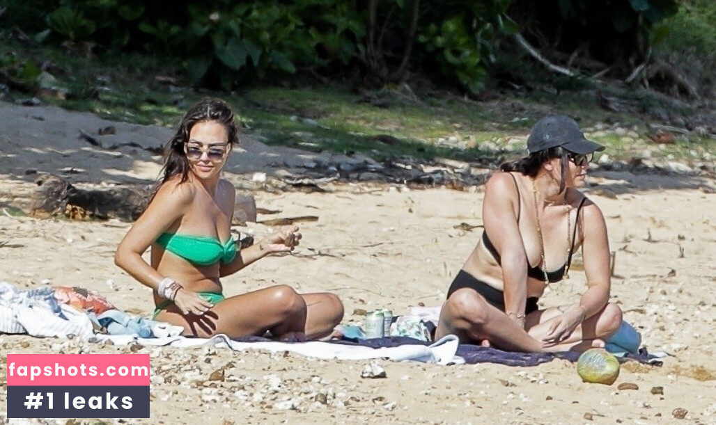 Jessica Alba gallery photo #976