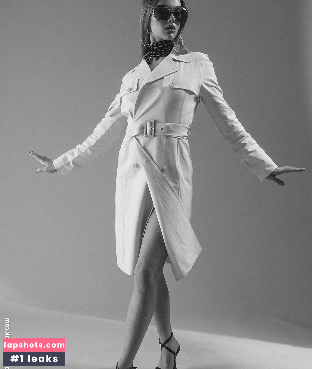 Jessica Alexander gallery photo #57