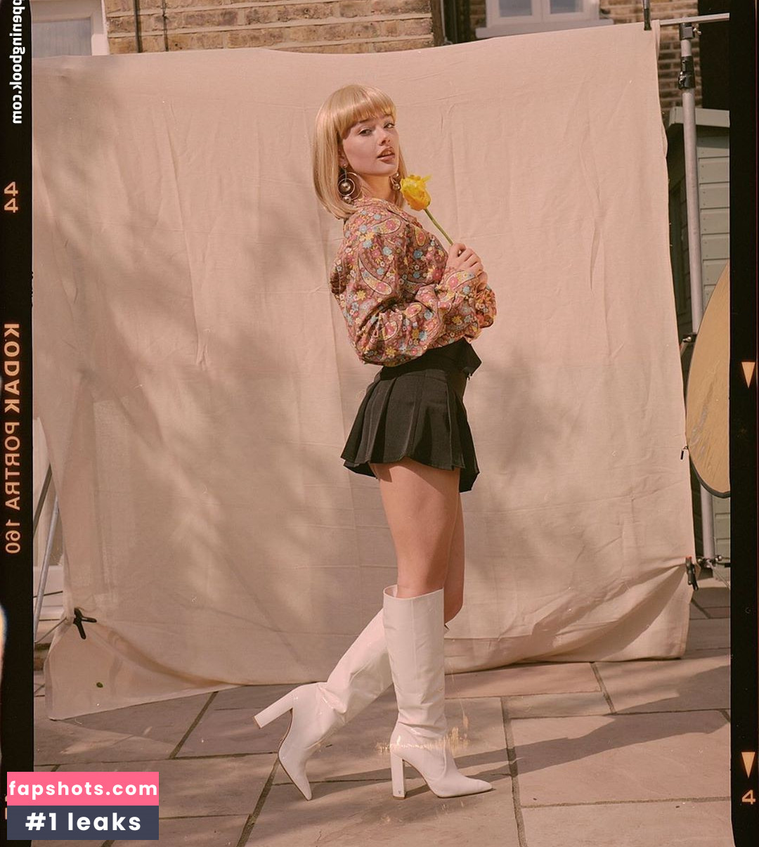 Jessica Alexander gallery photo #58