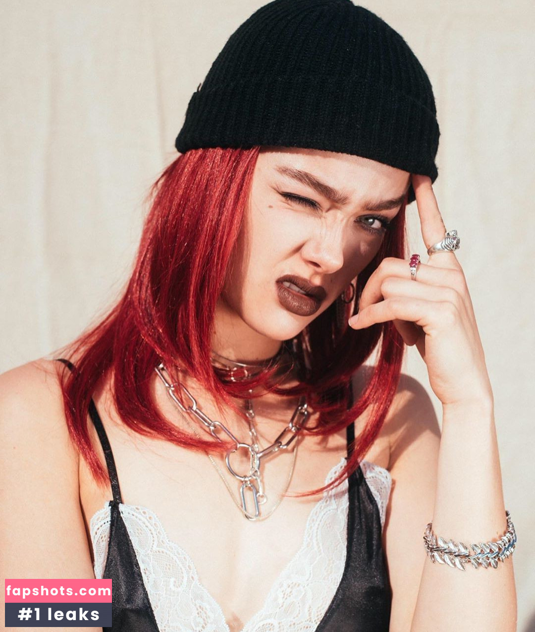 Jessica Alexander gallery photo #63