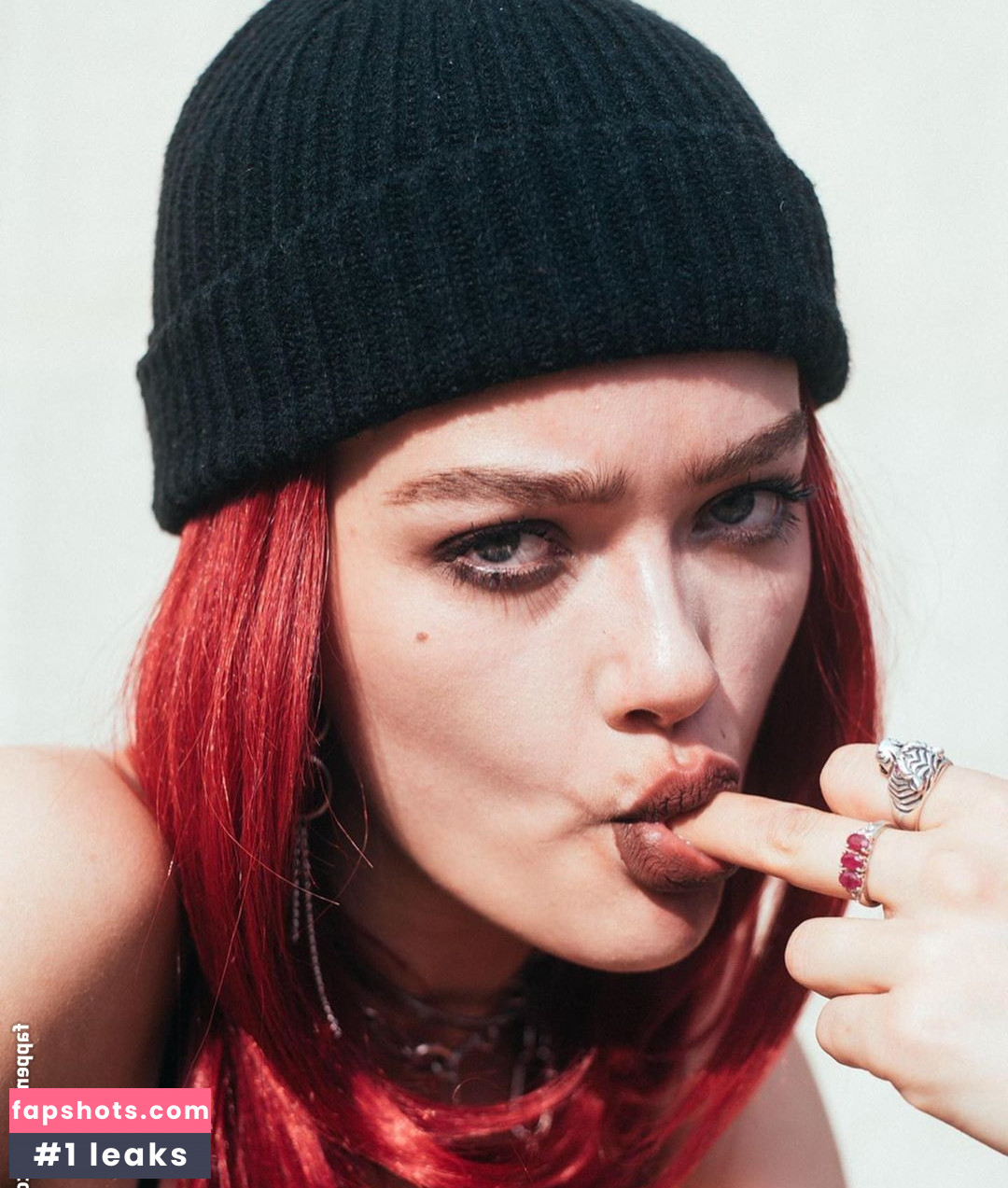 Jessica Alexander gallery photo #64