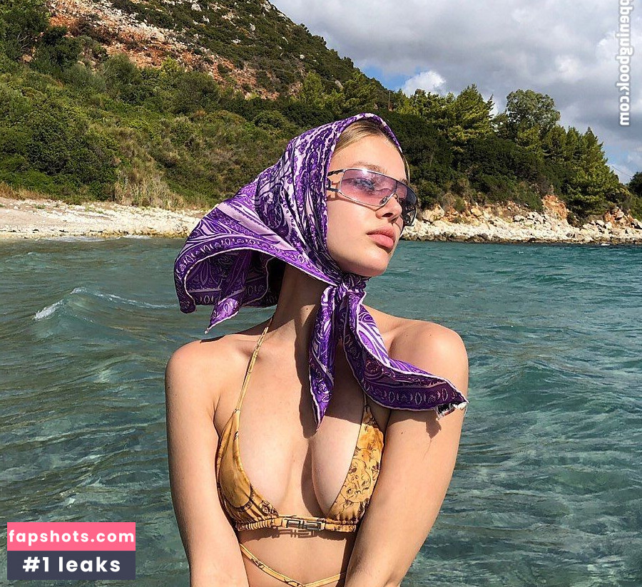 Jessica Alexander gallery photo #86