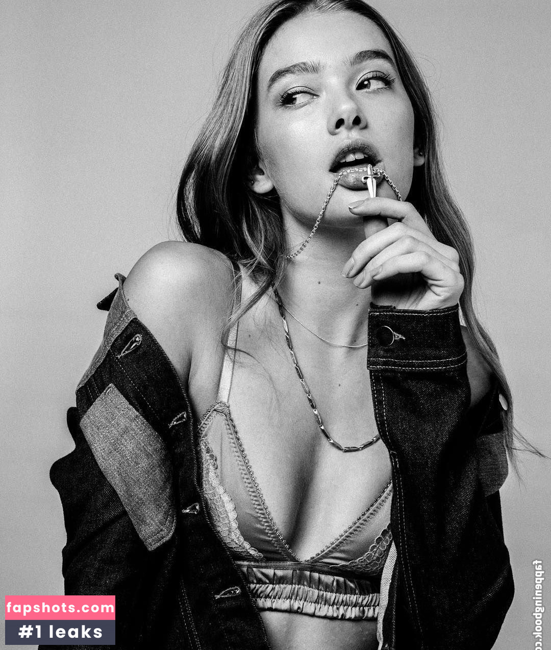 Jessica Alexander gallery photo #95