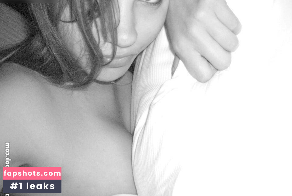 Jessica Ashley gallery photo #16