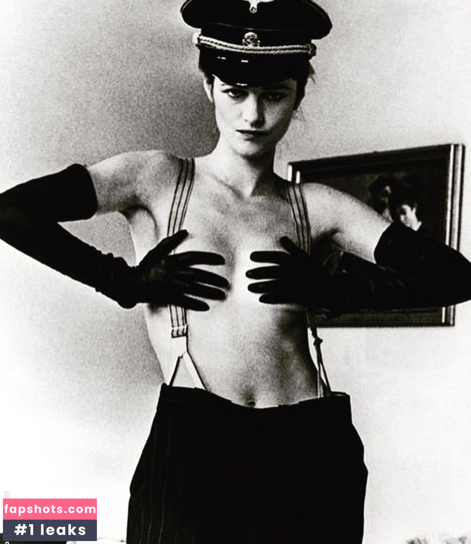 Jessica Barden gallery photo #11