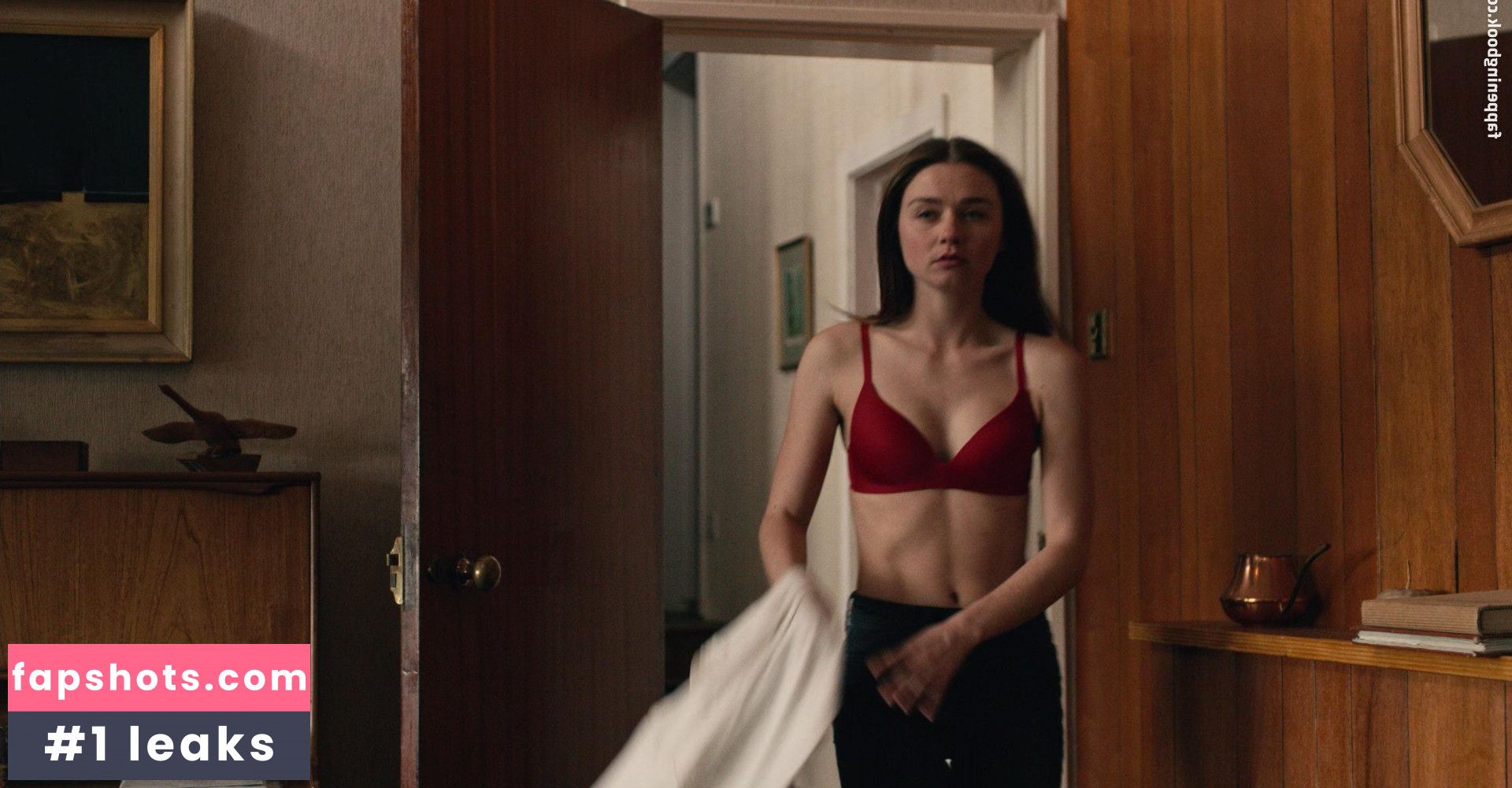 Jessica Barden gallery photo #139