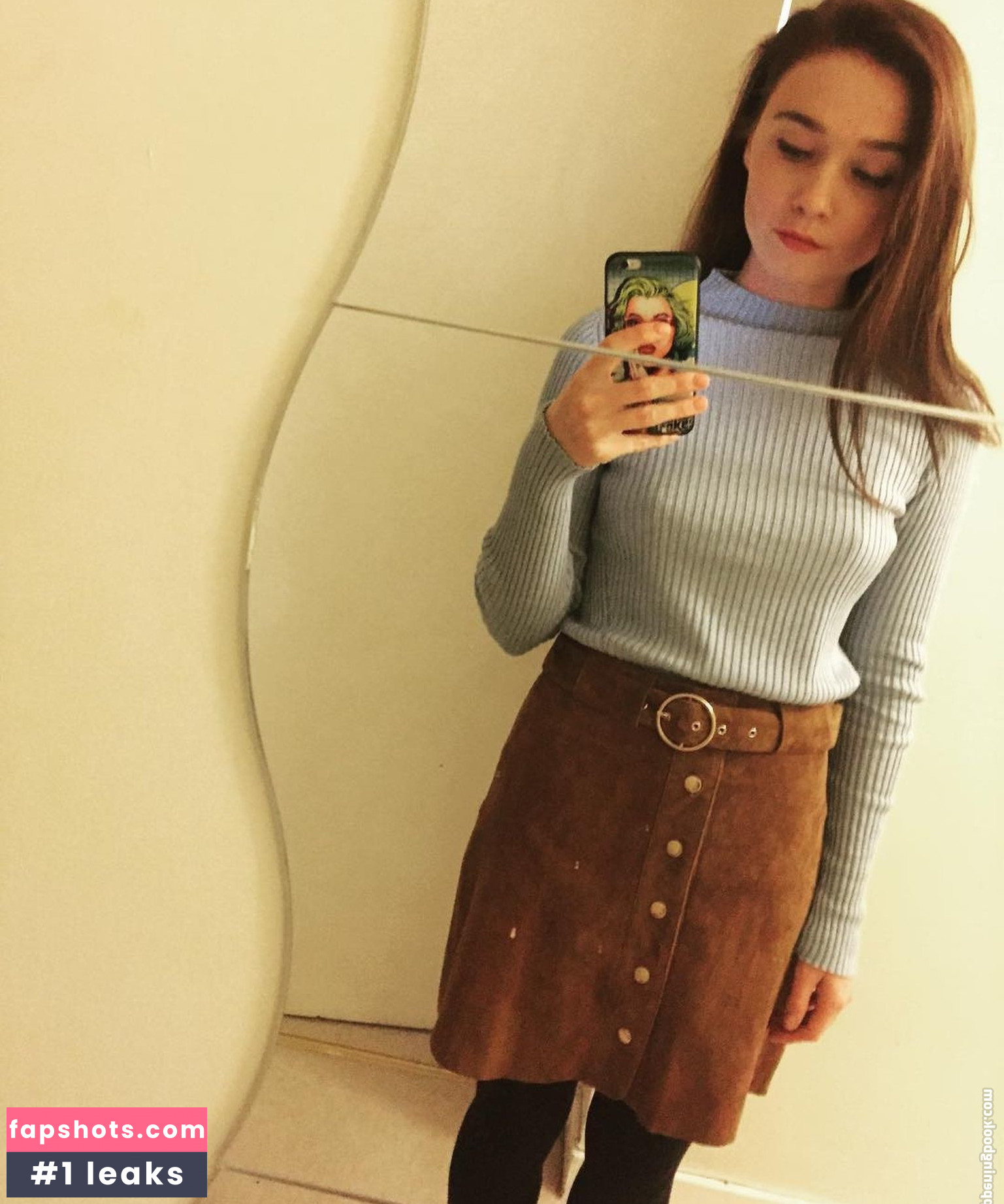 Jessica Barden gallery photo #19