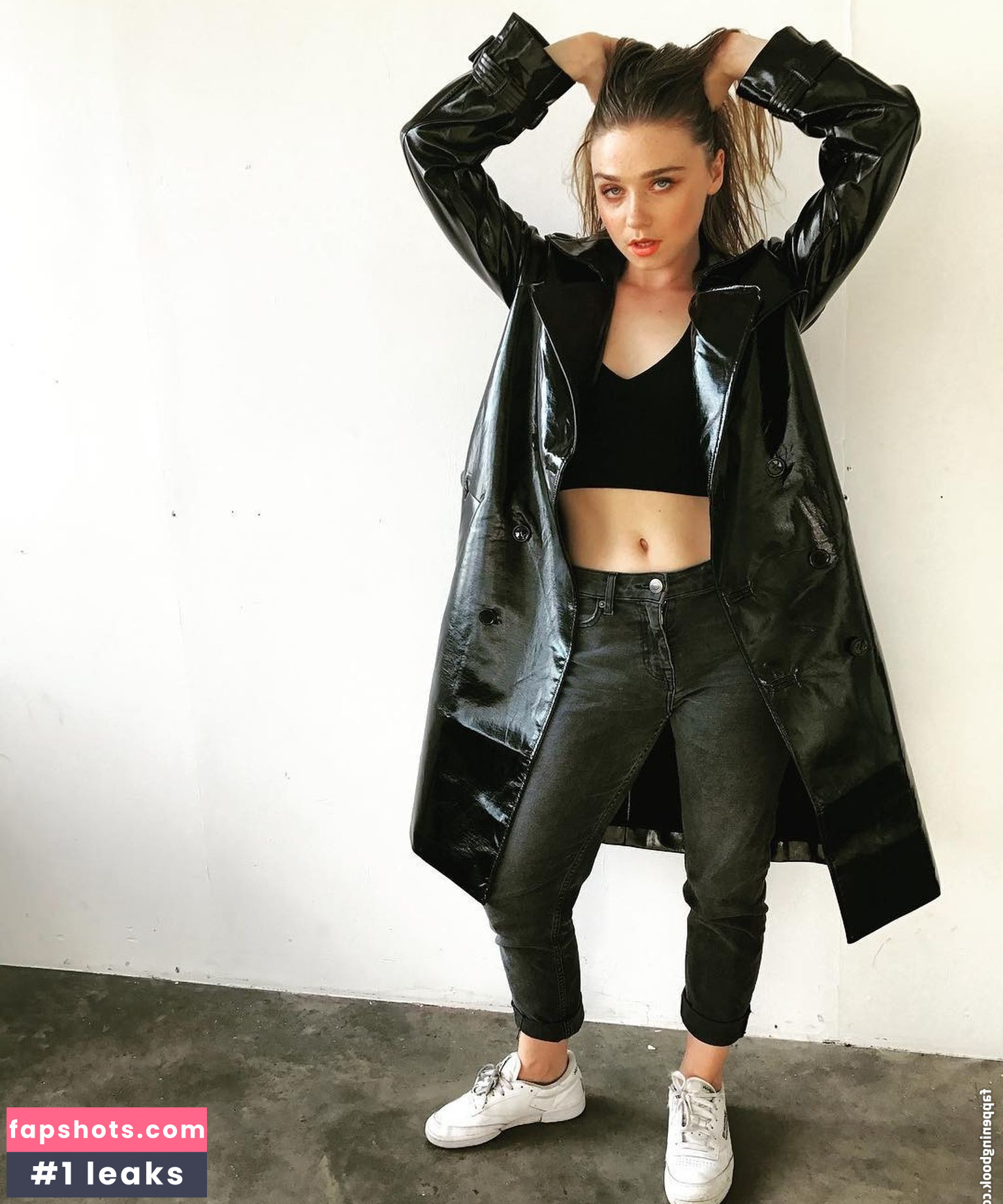 Jessica Barden gallery photo #27