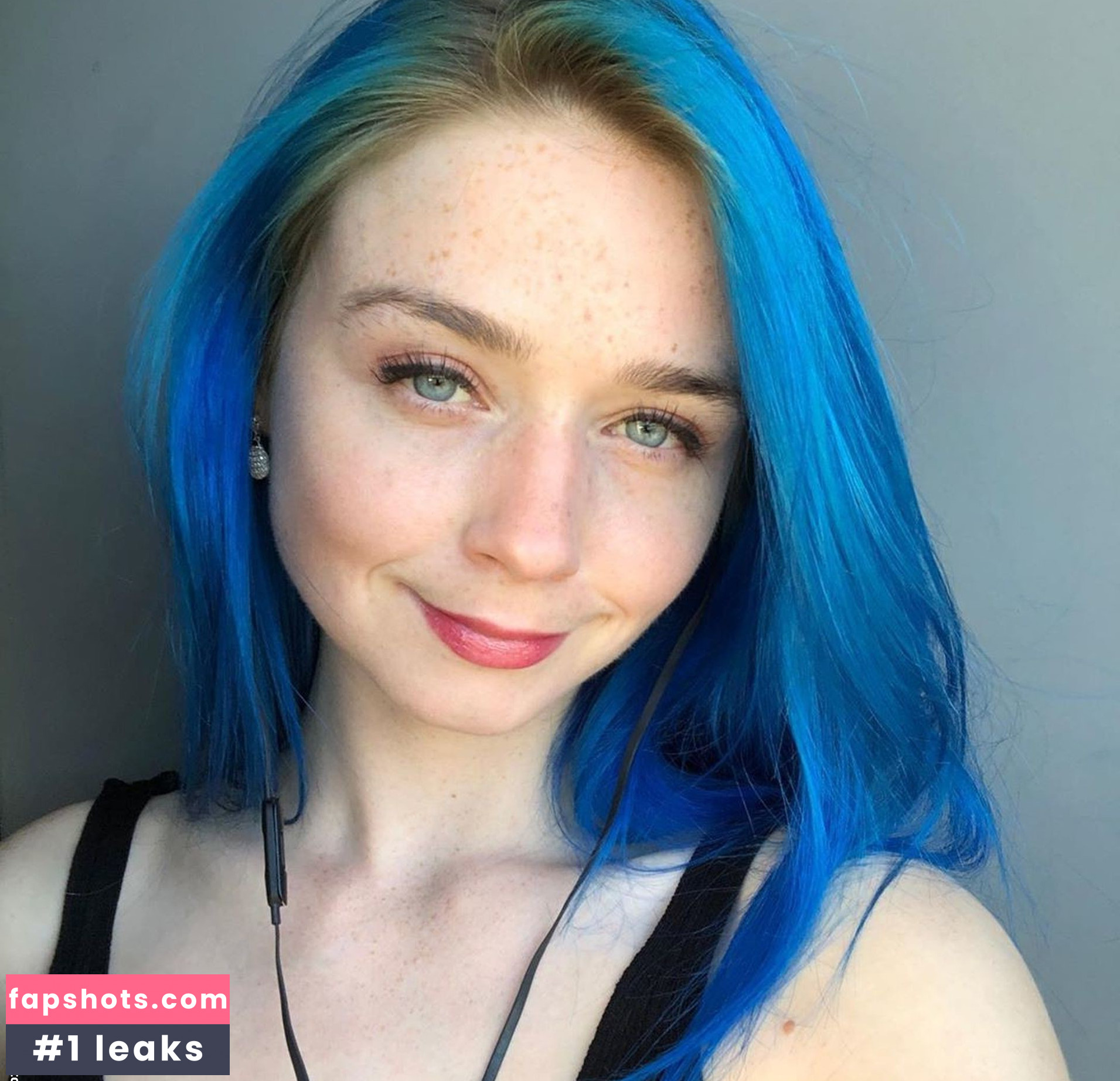 Jessica Barden gallery photo #36