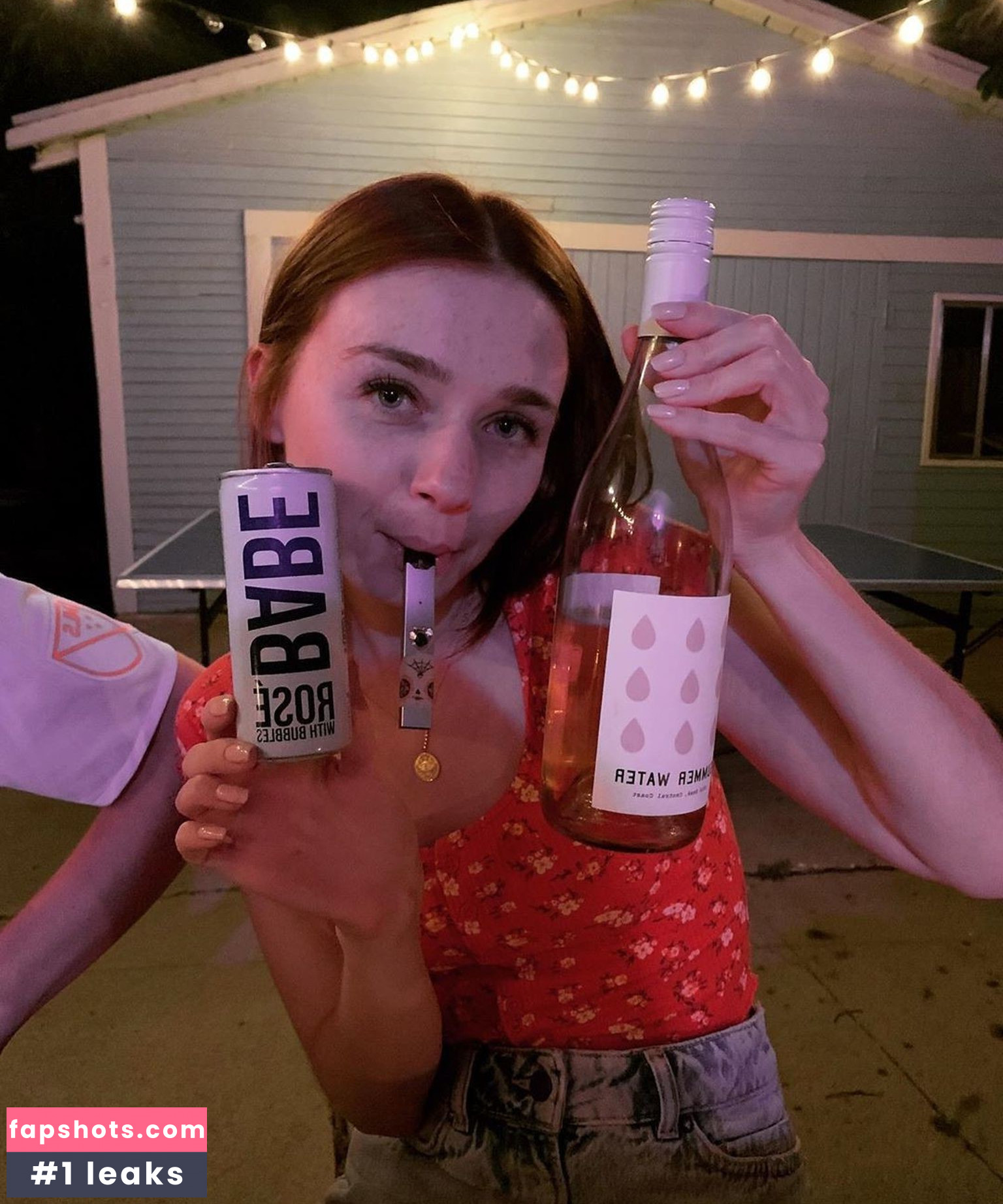 Jessica Barden gallery photo #38