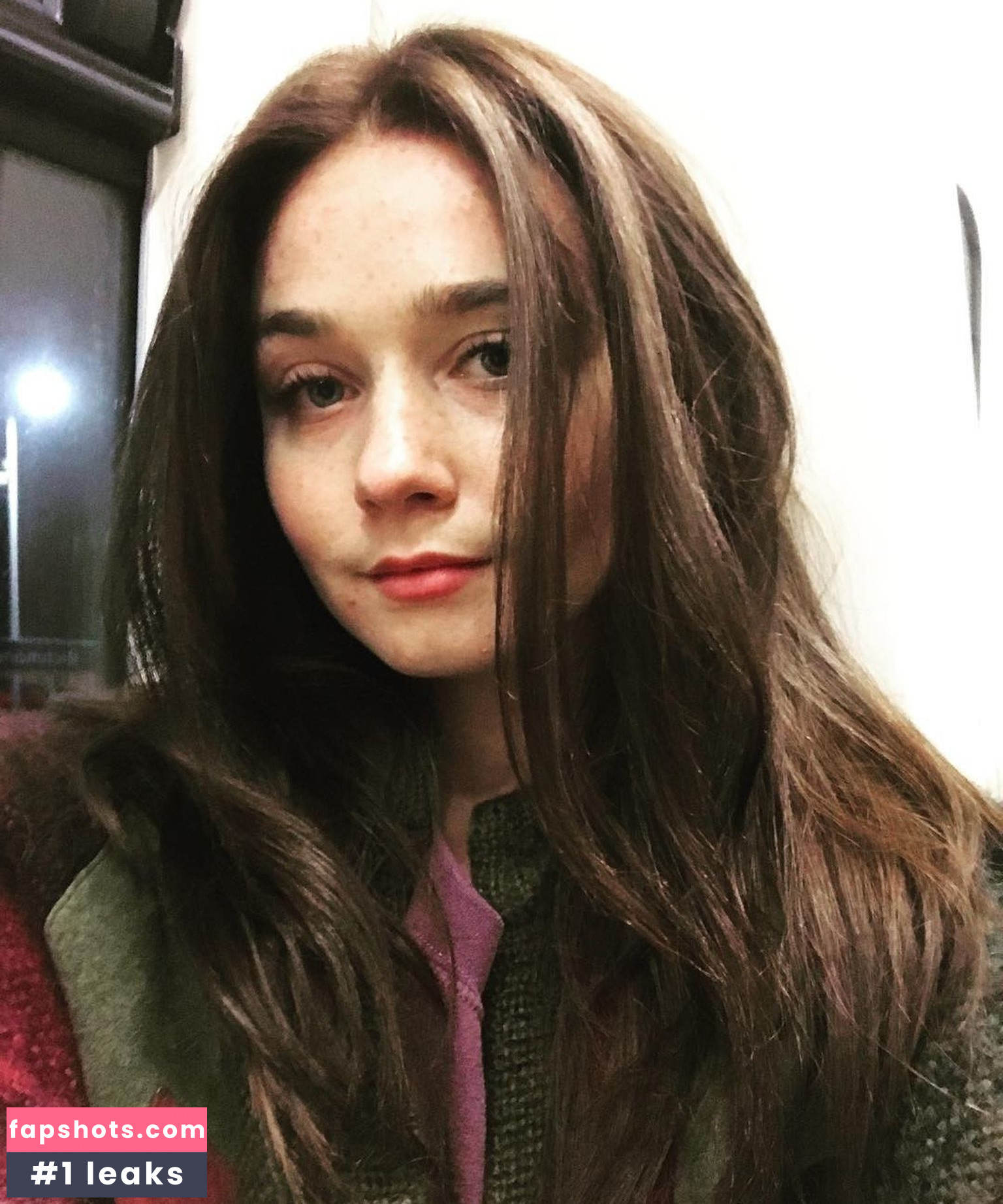 Jessica Barden gallery photo #39