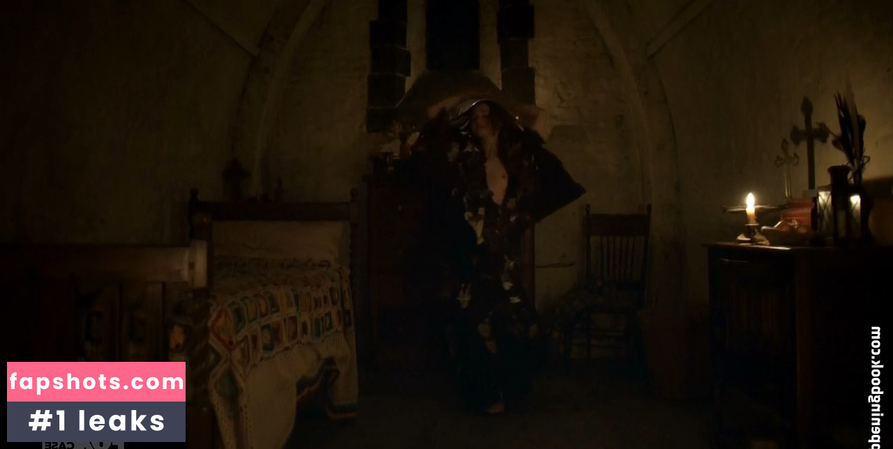 Jessica Barden gallery photo #96