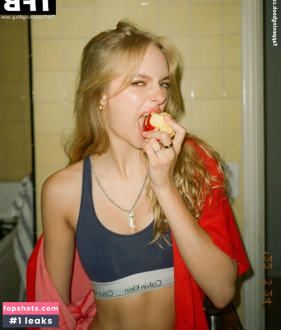 Jessica Belkin gallery photo #23