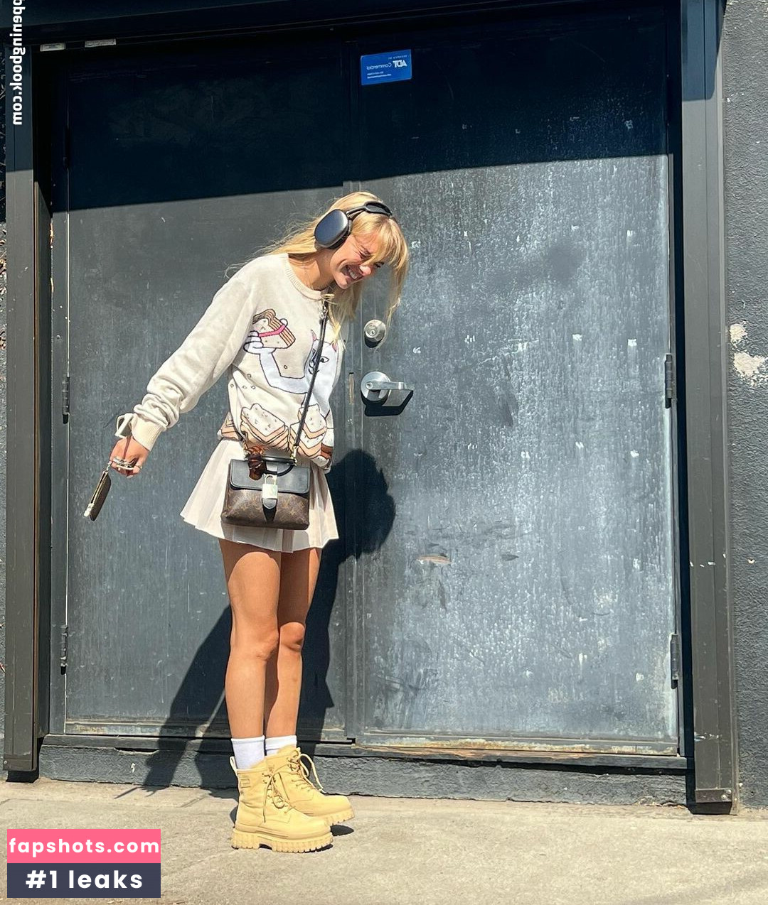 Jessica Belkin gallery photo #5