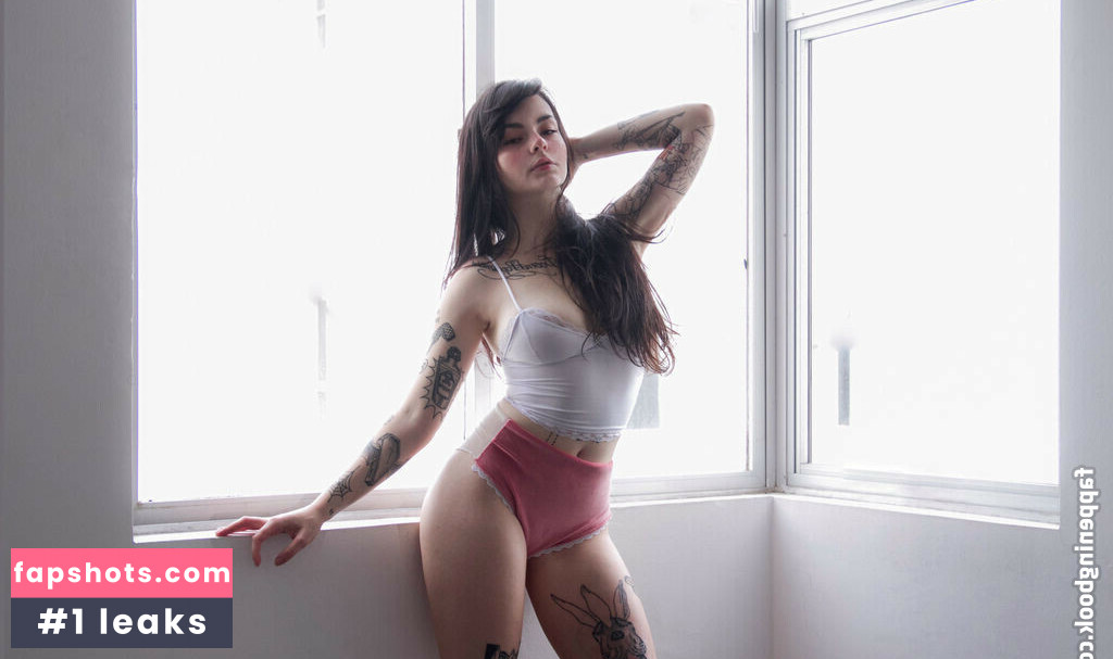 Jessica Beppler gallery photo #22