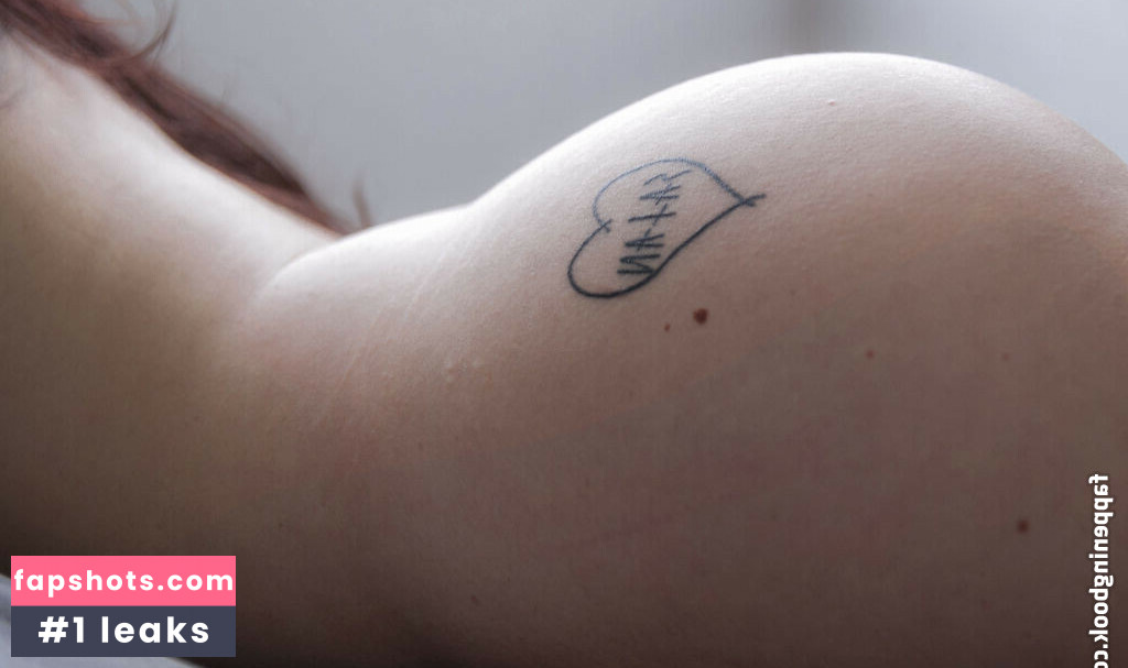 Jessica Beppler gallery photo #34